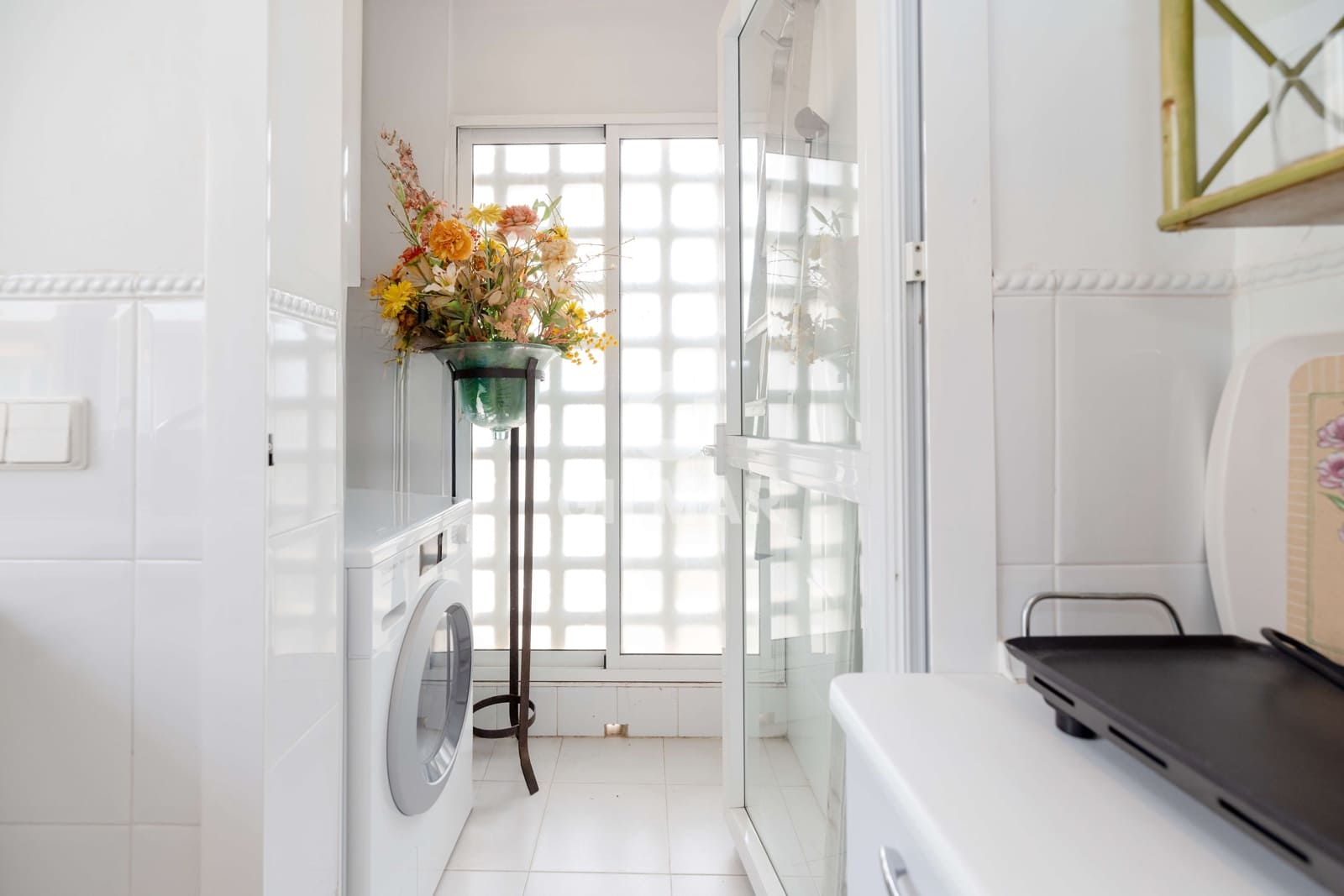 2 quarto Apartamento para venda em Puerto Banus com piscina garagem - 950 000 € (Ref: 9205882)