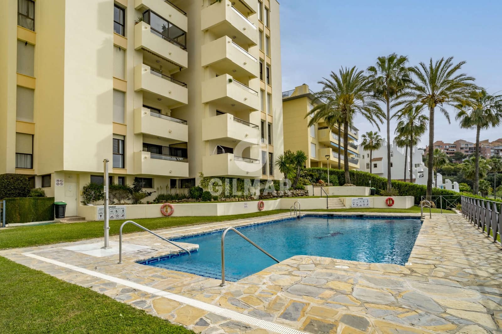 2 sypialnia Mieszkanie na sprzedaż w Estepona z basenem - 430 000 € (Ref: 9205883)