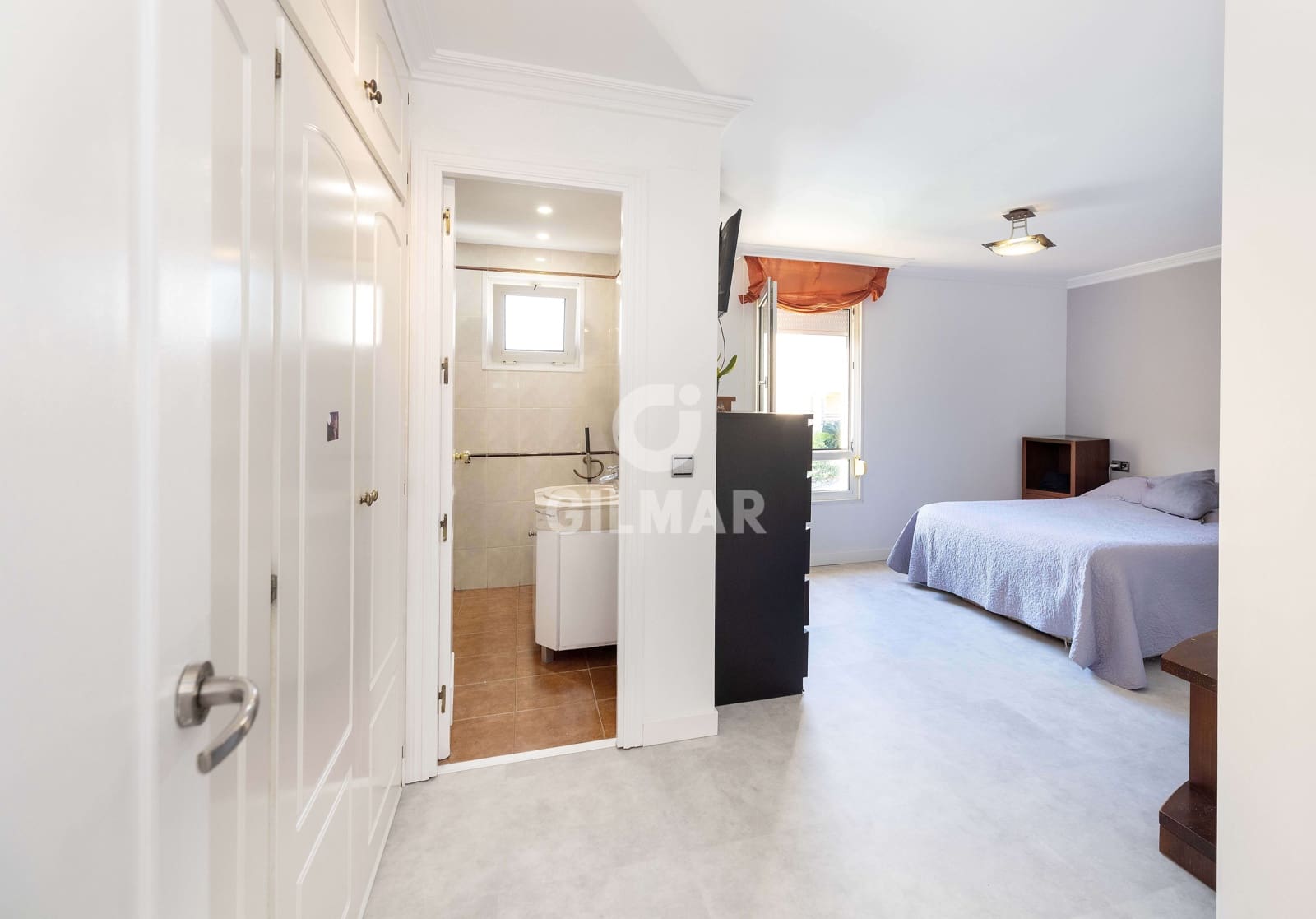 3 soveværelse Lejlighed til salg i Torrequebrada med swimmingpool garage - € 475.000 (Ref: 9205887)