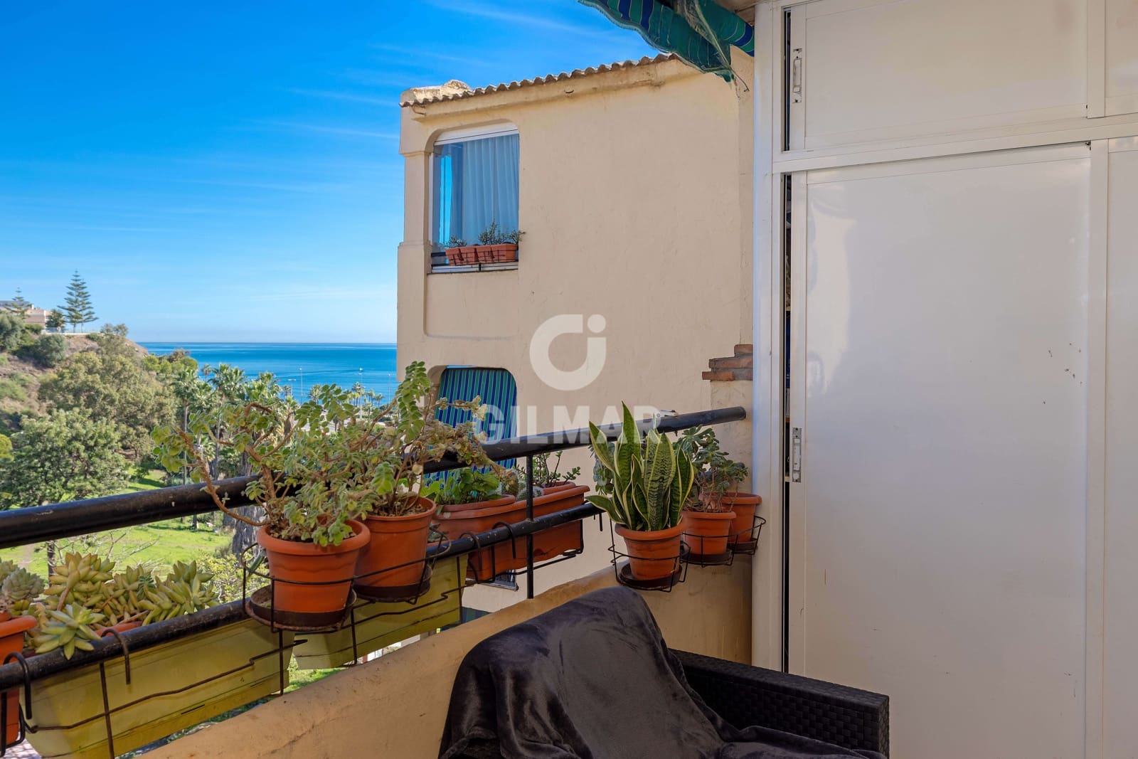 3 soveværelse Lejlighed til salg i Torrequebrada med swimmingpool garage - € 475.000 (Ref: 9205887)