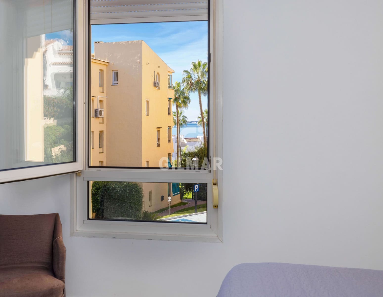 3 soveværelse Lejlighed til salg i Torrequebrada med swimmingpool garage - € 475.000 (Ref: 9205887)