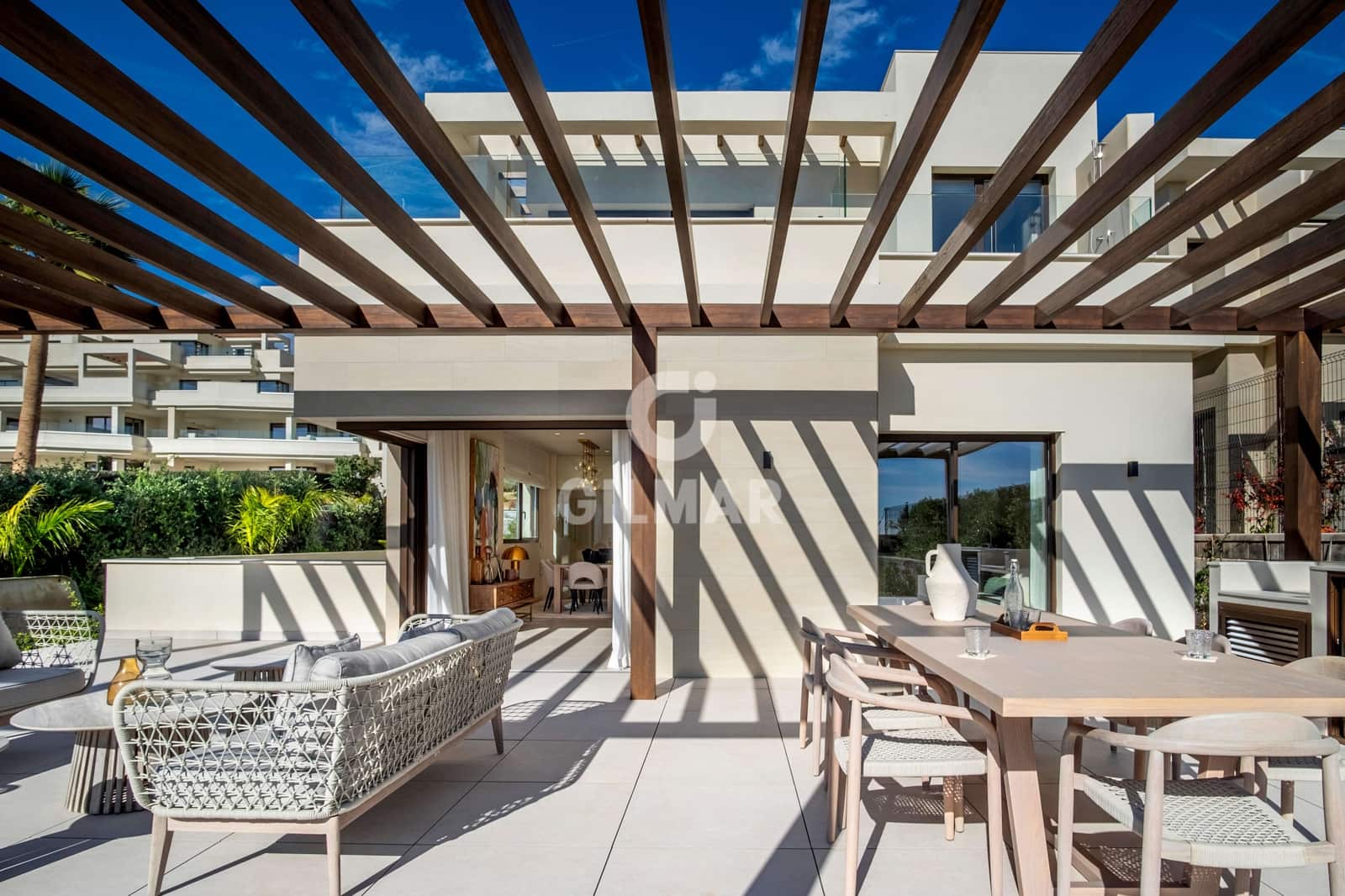 4 soverom Villa til salgs i Estepona med svømmebasseng garasje - € 4 500 000 (Ref: 9205888)