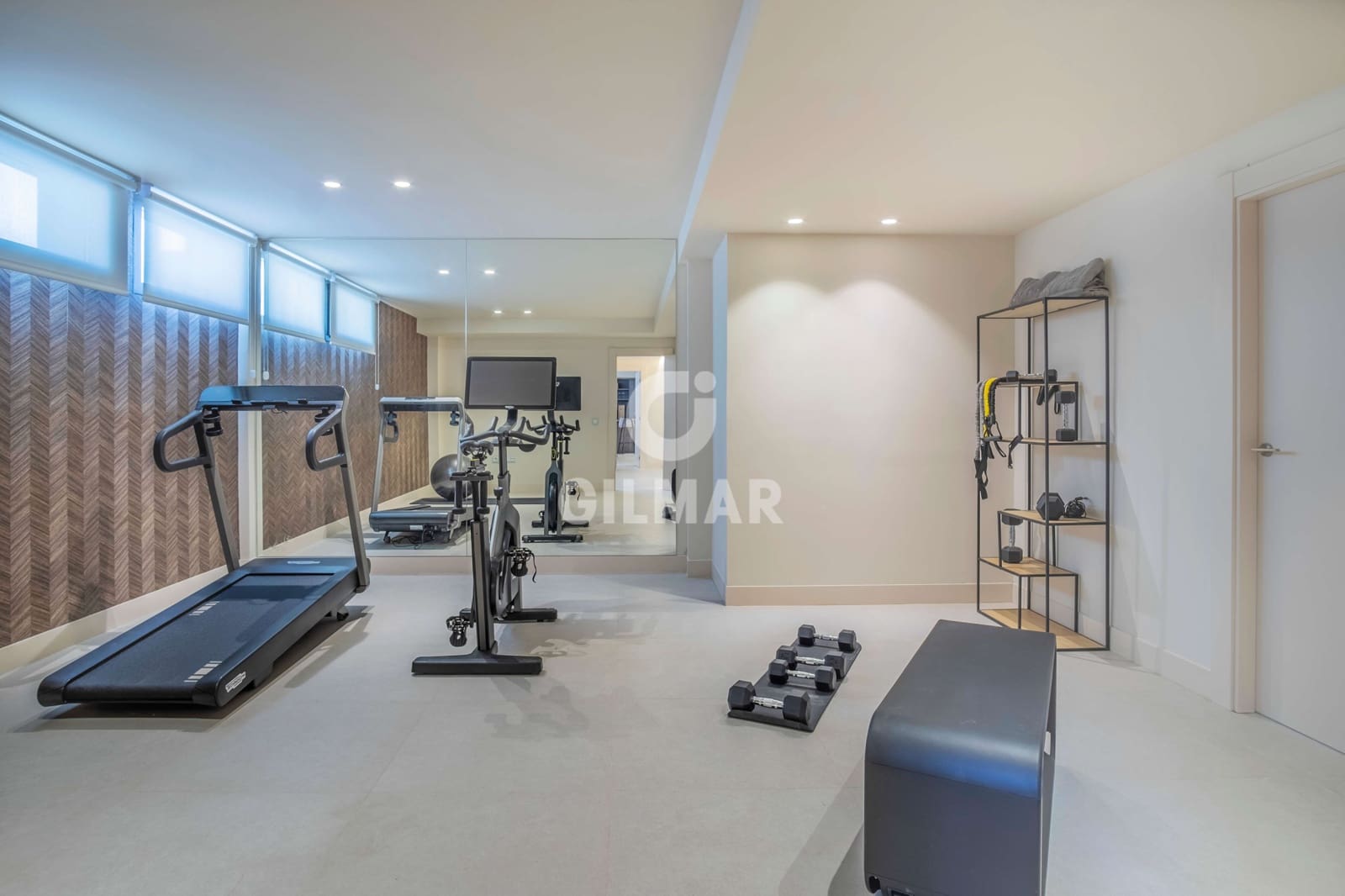 4 soverom Villa til salgs i Estepona med svømmebasseng garasje - € 4 500 000 (Ref: 9205888)