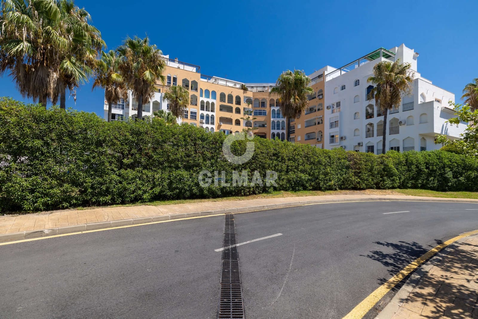 3 soverom Leilighet til salgs i Estepona med svømmebasseng - € 330 000 (Ref: 9205890)