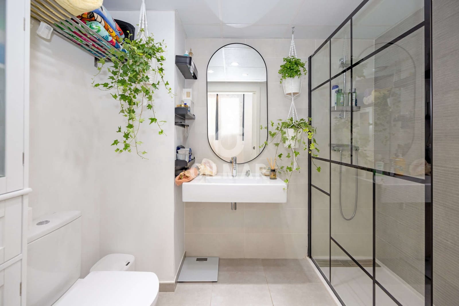 Piso de 3 habitaciones en Estepona en venta con garaje - 455.000 € (Ref: 9205892)