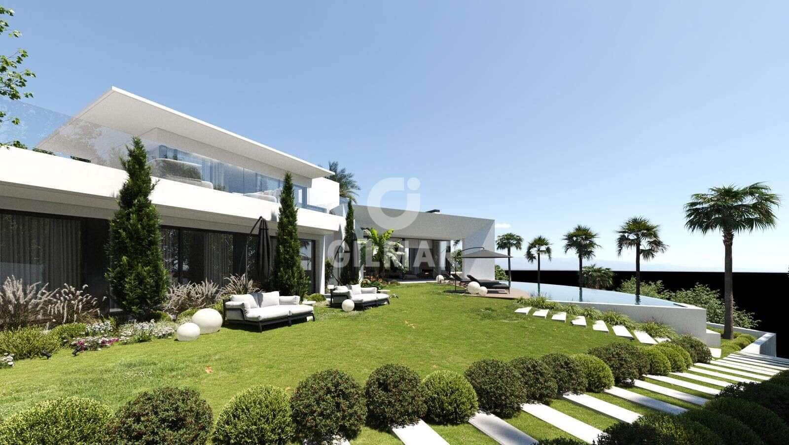 Terrain à Bâtir à vendre à Nueva Andalucia - 2 800 000 € (Ref: 9205899)