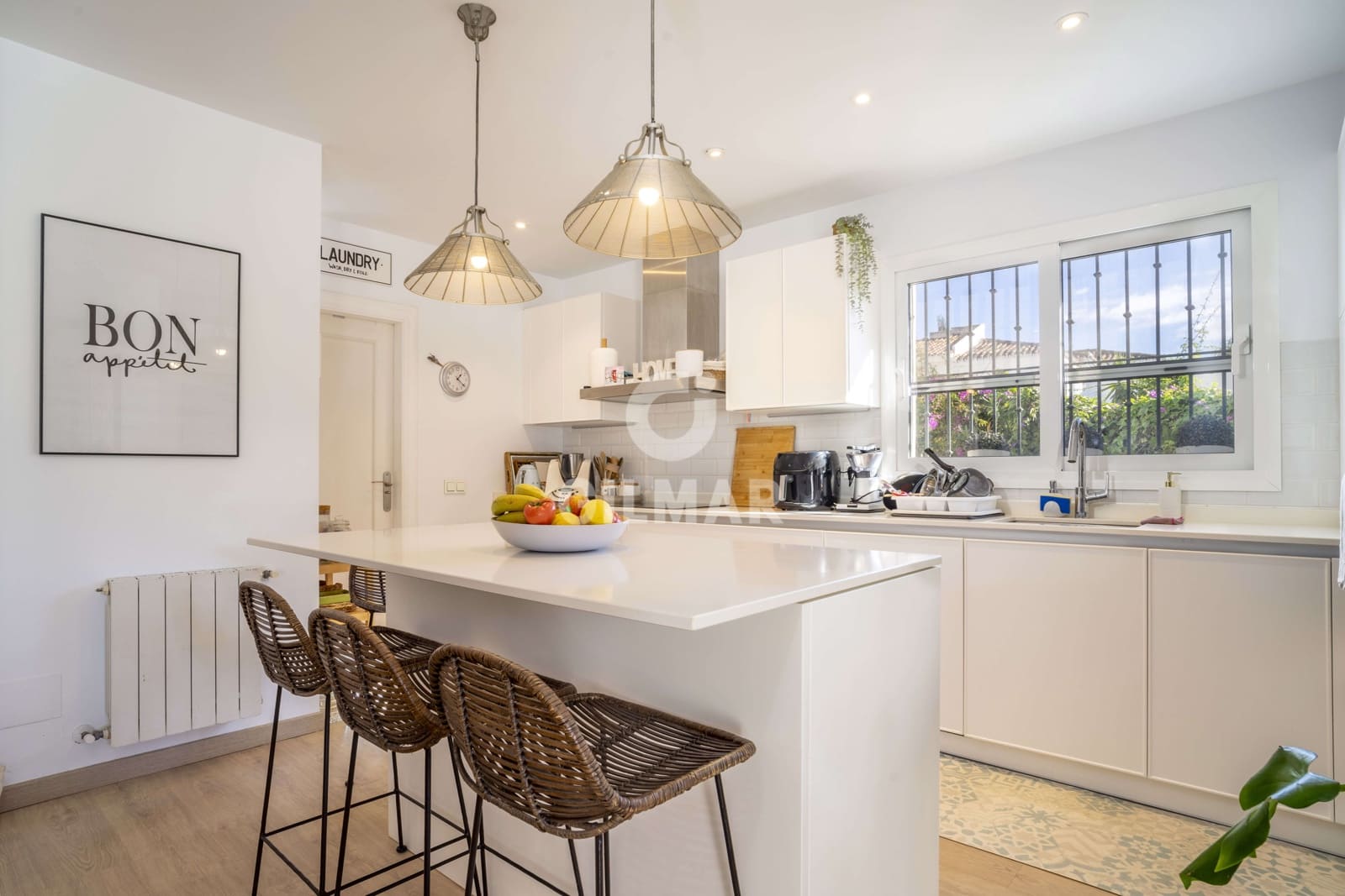 3 soveværelse Semi-Rækkehus til salg i San Pedro de Alcantara med swimmingpool garage - € 1.450.000 (Ref: 9205900)