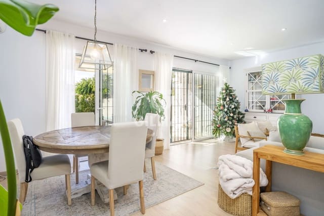 3 soverom Kjedet enebolig til salgs i Nueva Alcántara, Marbella med svømmebasseng garasje - € 1 450 000 (Ref: 9205900)