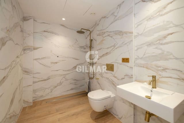 Hôtel à vendre à Centro, Estepona - 4 300 000 € (Ref: 9205906)