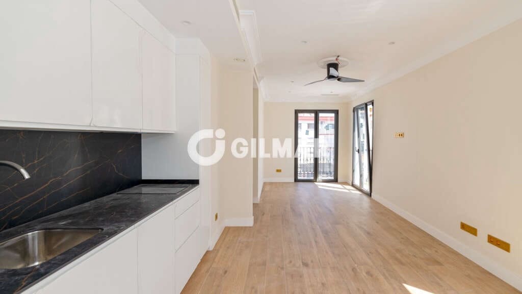 Hotel te koop in Estepona met garage - € 4.150.000 (Ref: 9205906)