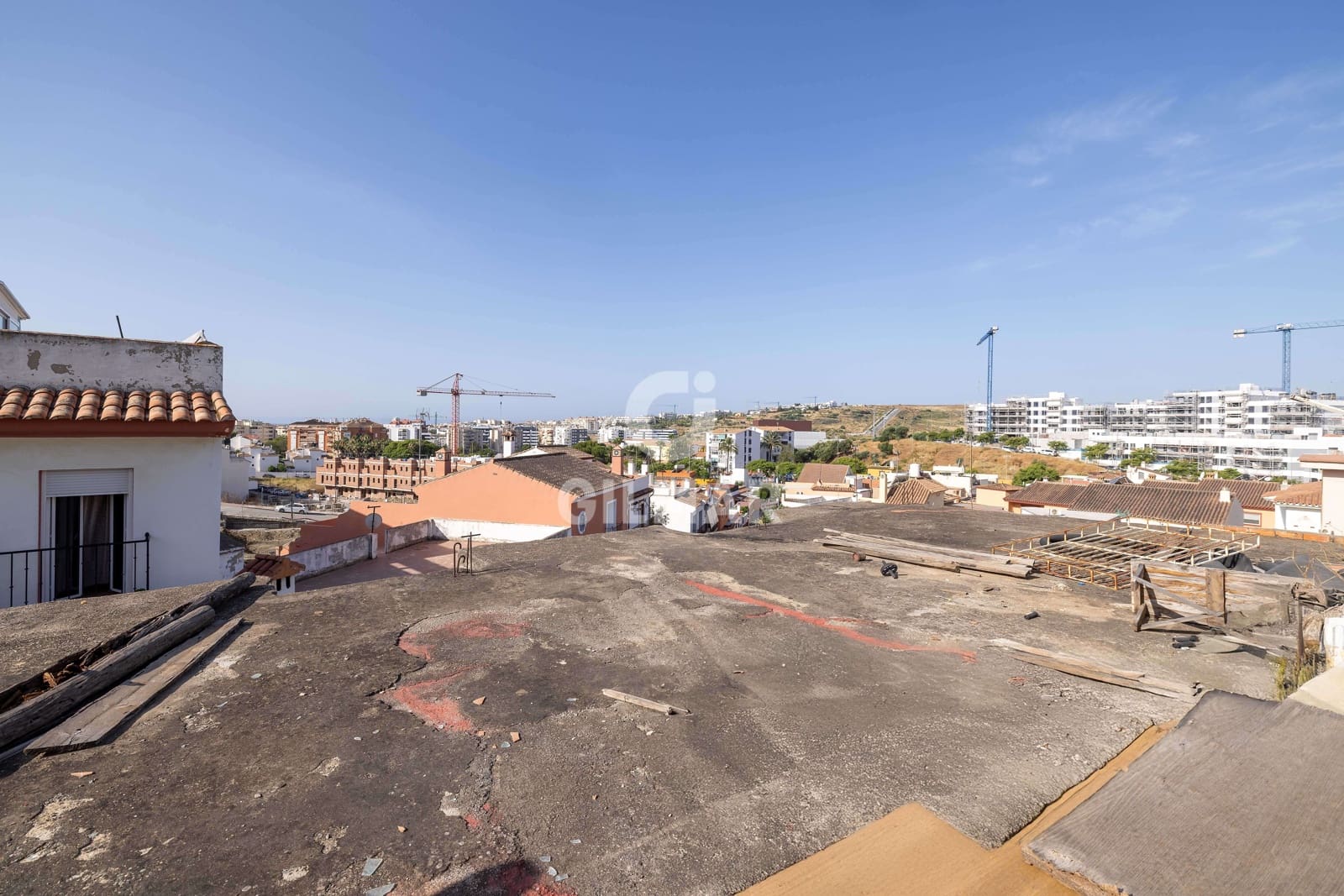 Virksomhed til salg i Estepona - € 490.000 (Ref: 9205911)