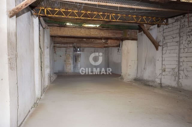 Virksomhed til salg i Zona Calvario, Estepona - € 490.000 (Ref: 9205911)