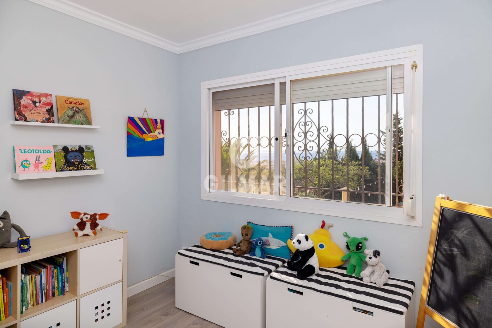 Chalet de 6 habitaciones en Estepona en venta con piscina - 1.490.000 € (Ref: 9205912)