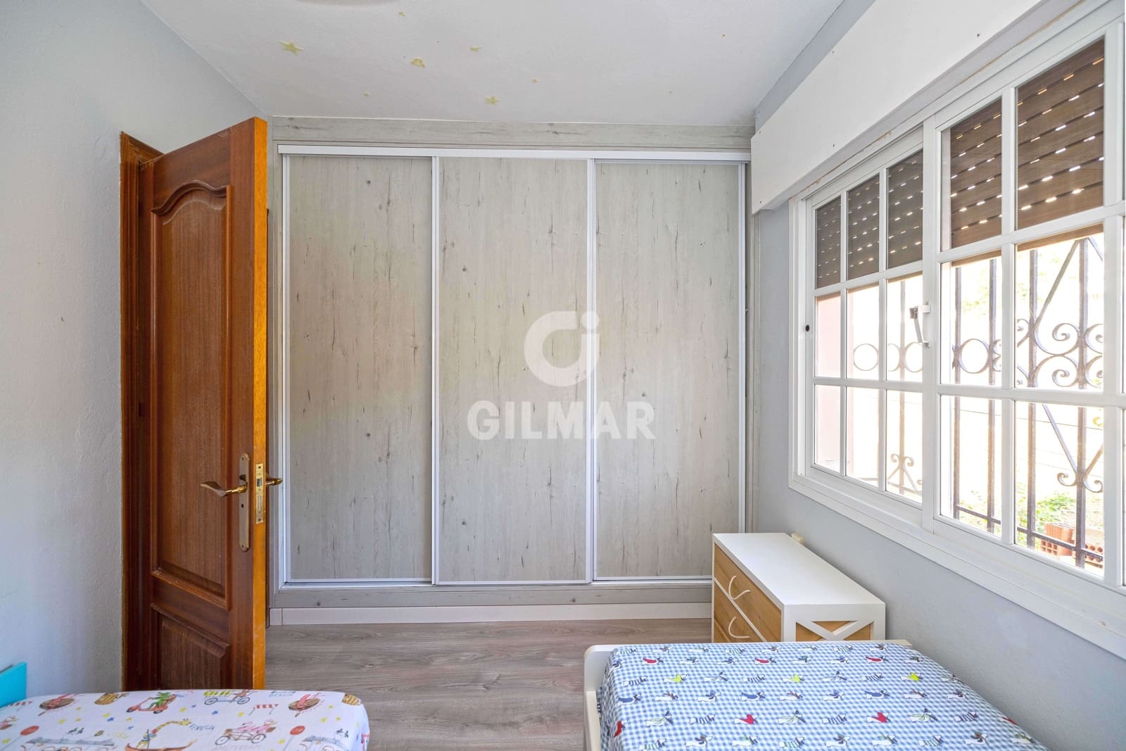 Chalet de 6 habitaciones en Estepona en venta con piscina - 1.490.000 € (Ref: 9205912)