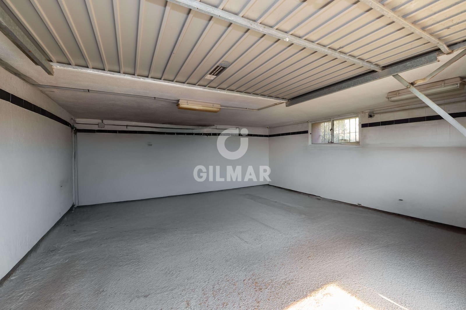 Chalet de 6 habitaciones en Estepona en venta con piscina - 1.490.000 € (Ref: 9205912)