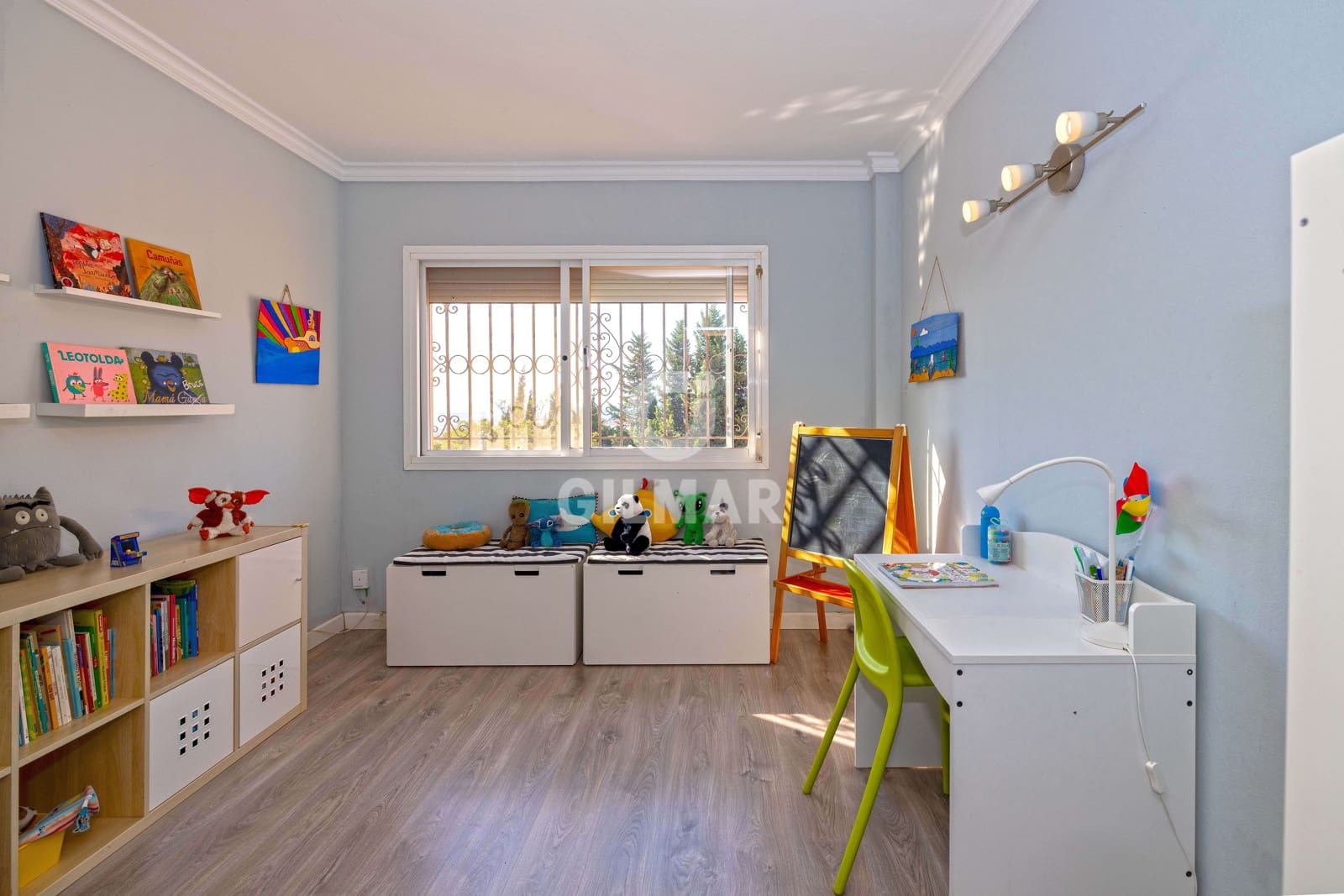 Chalet de 6 habitaciones en Estepona en venta con piscina - 1.490.000 € (Ref: 9205912)