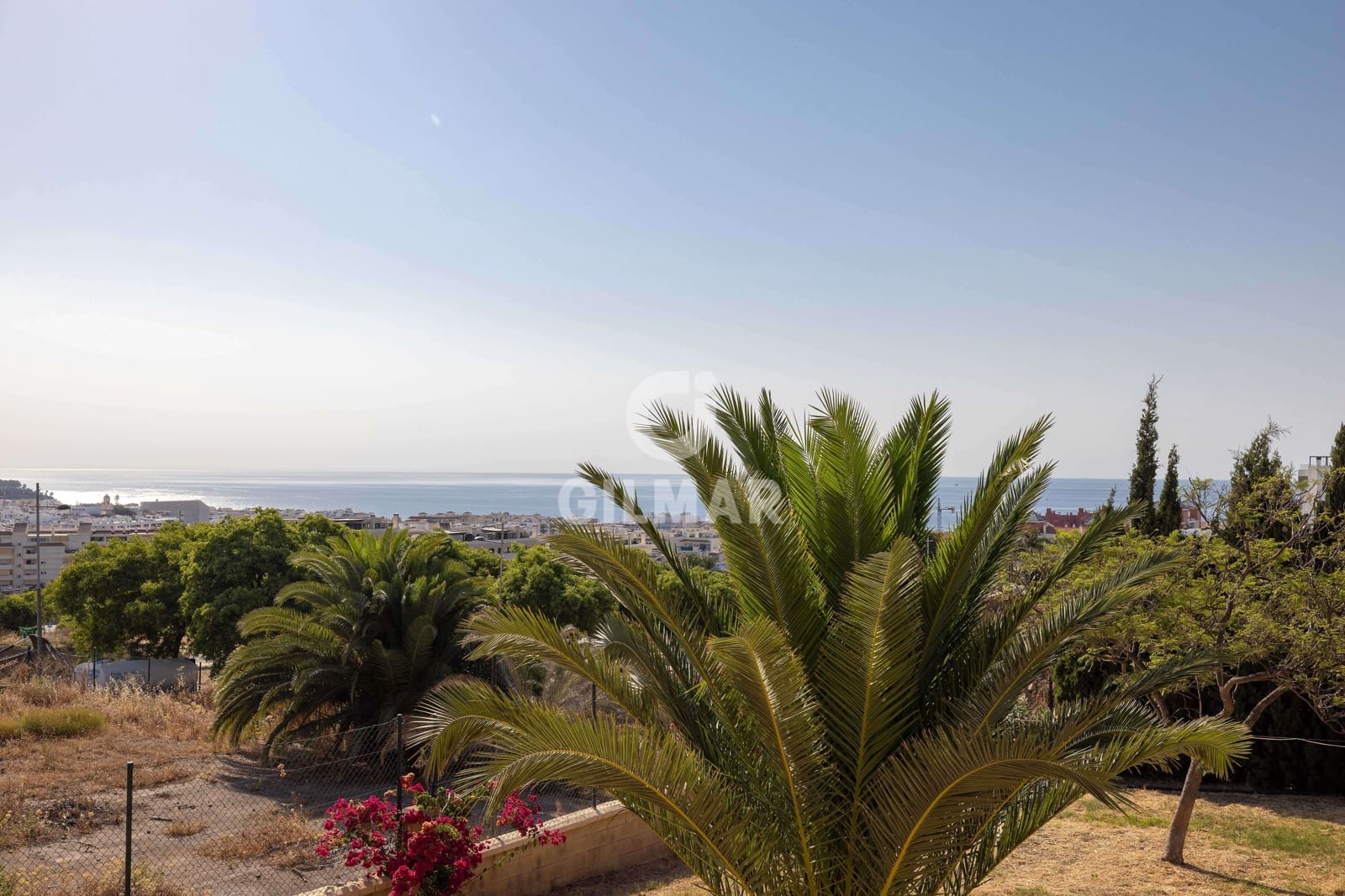 Chalet de 6 habitaciones en Estepona en venta con piscina - 1.490.000 € (Ref: 9205912)