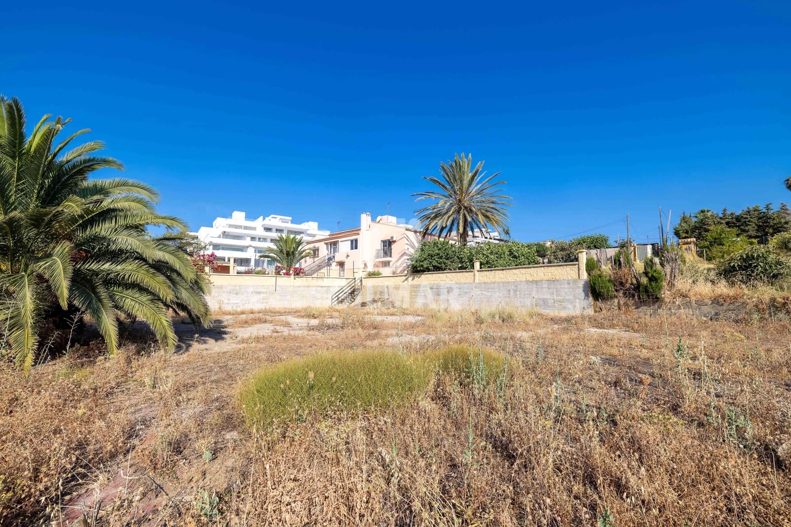 Chalet de 6 habitaciones en Estepona en venta con piscina - 1.490.000 € (Ref: 9205912)