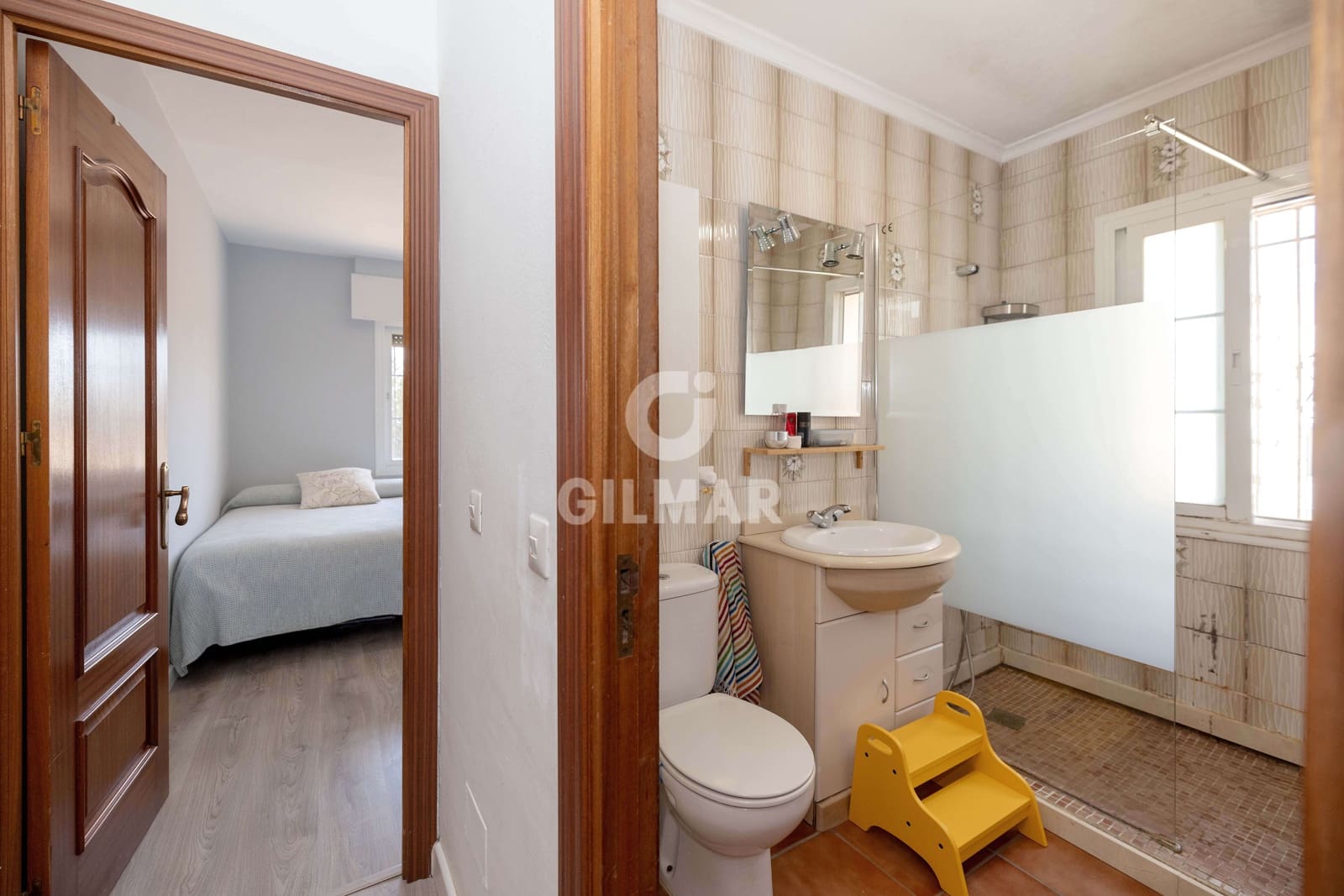 Chalet de 6 habitaciones en Estepona en venta con piscina - 1.490.000 € (Ref: 9205912)