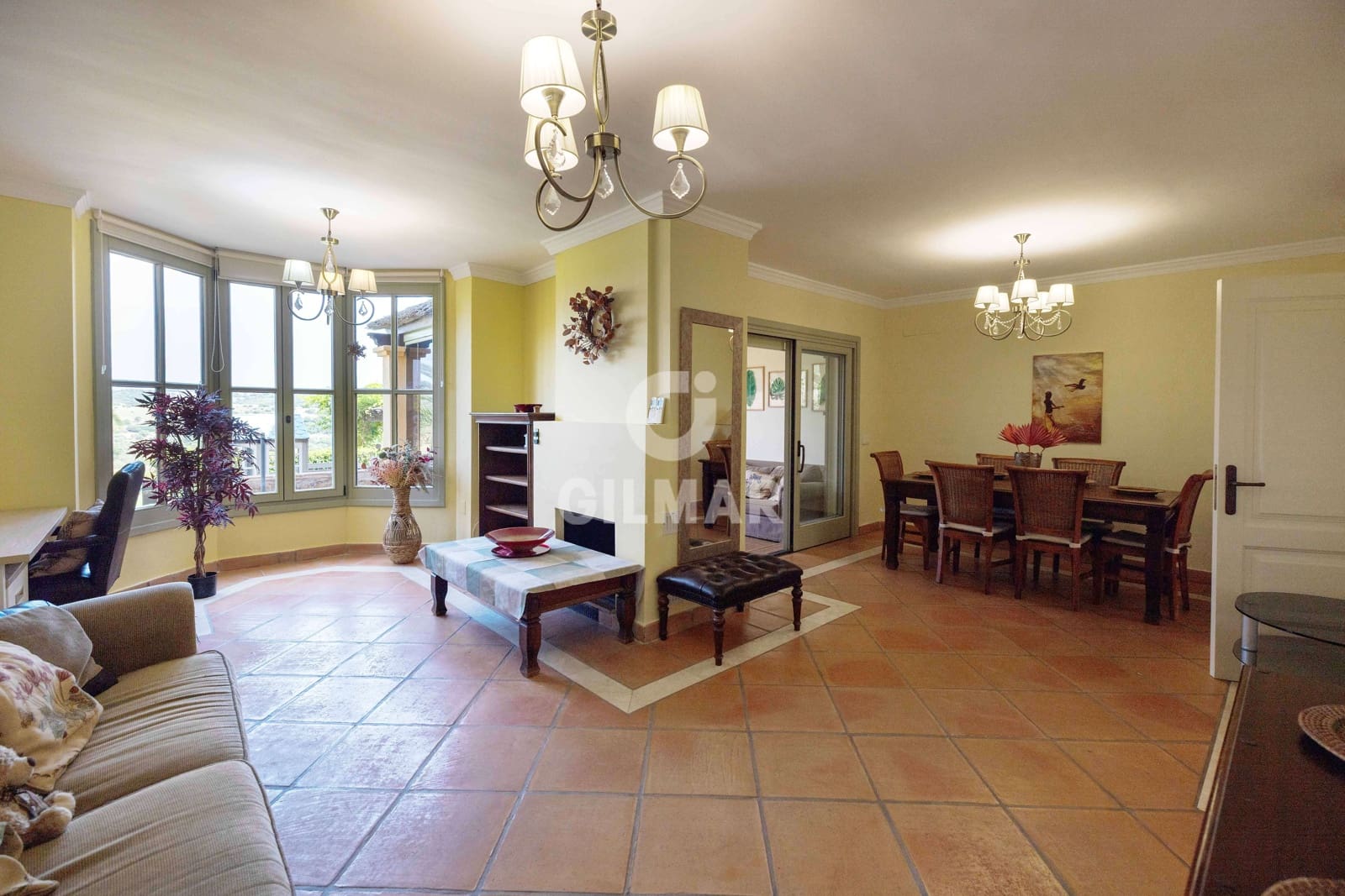 4 soveværelse Rækkehus til salg i Sotogrande med swimmingpool garage - € 780.000 (Ref: 9205915)