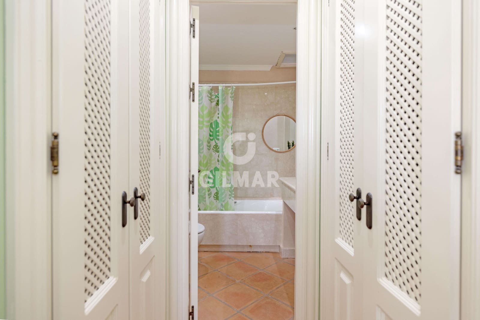 4 soveværelse Rækkehus til salg i Sotogrande med swimmingpool garage - € 780.000 (Ref: 9205915)