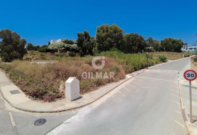 Building Plot for sale in Chullera, Manilva - € 528,400 (Ref: 9205920)