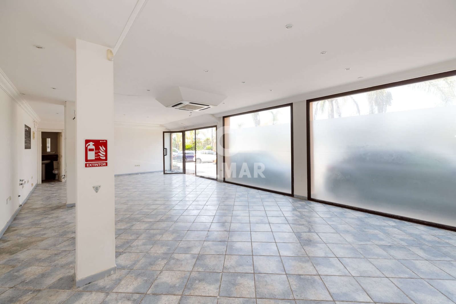 Commercieel te koop in El Paraiso - € 275.000 (Ref: 9205928)