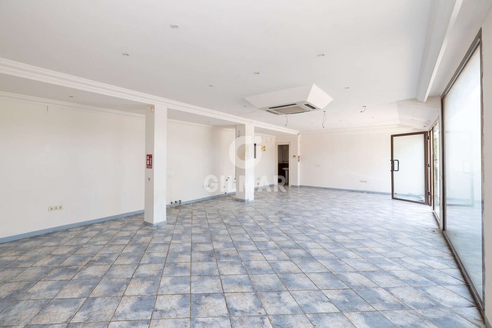 Commercieel te koop in El Paraiso - € 275.000 (Ref: 9205928)