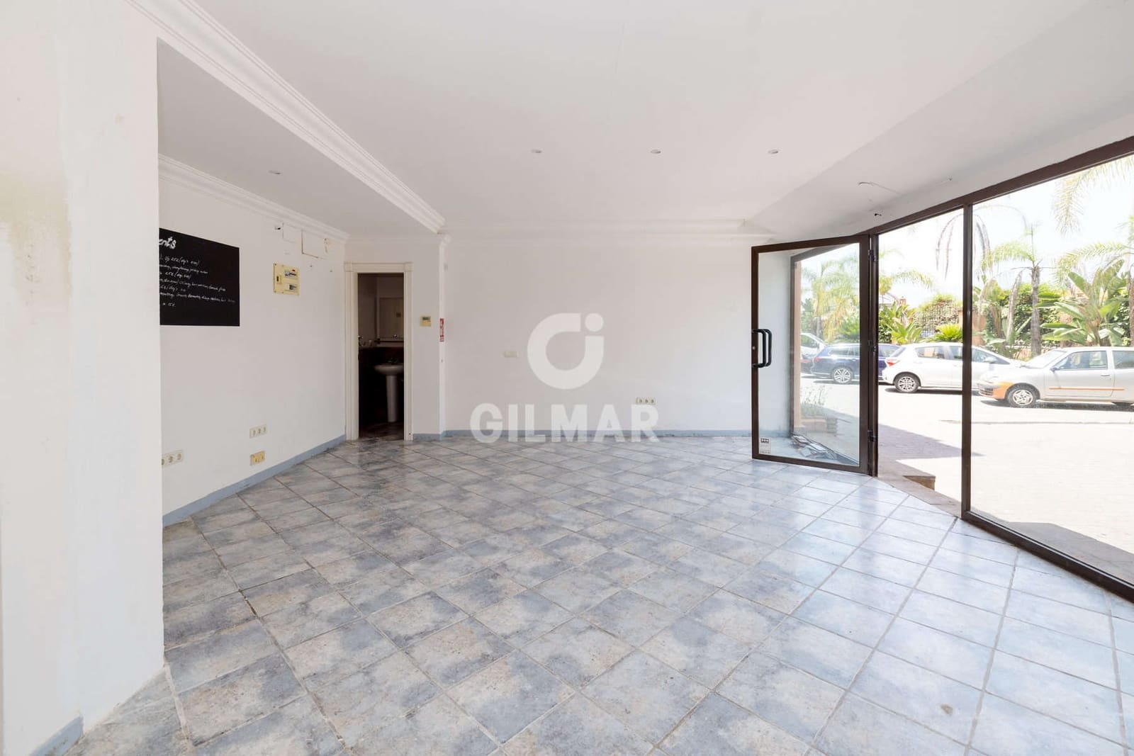 Commercieel te koop in El Paraiso - € 275.000 (Ref: 9205928)