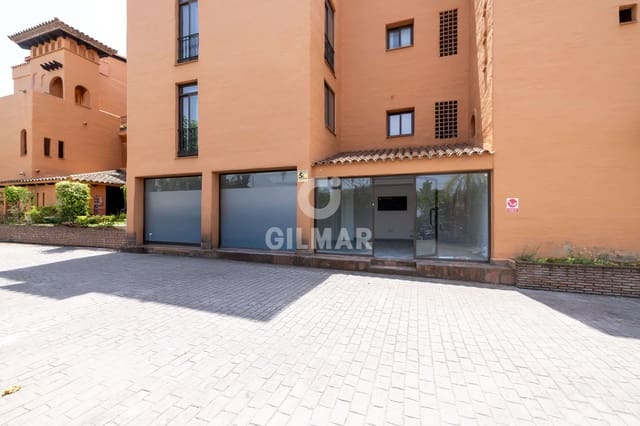 Kommersiell til salgs i El Paraiso, Estepona - € 275 000 (Ref: 9205928)