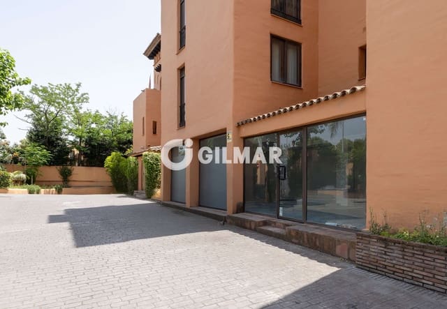 Kommersiell til salgs i El Paraiso, Estepona - € 220 000 (Ref: 9205928)