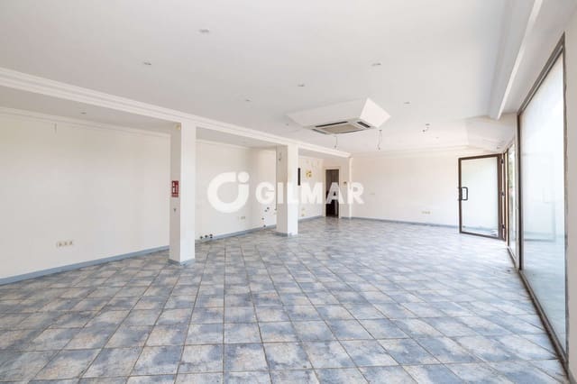 Kommersiell til salgs i El Paraiso, Estepona - € 220 000 (Ref: 9205928)