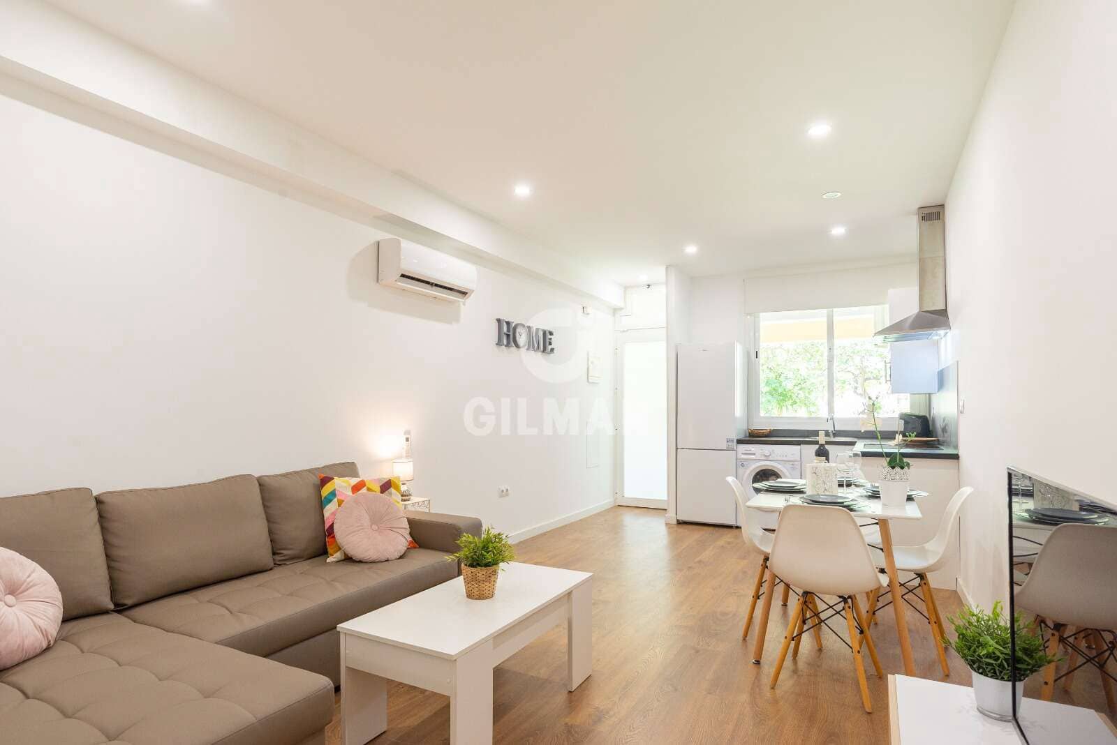 Loft til salgs i Torremolinos - € 1 600 000 (Ref: 9205931)