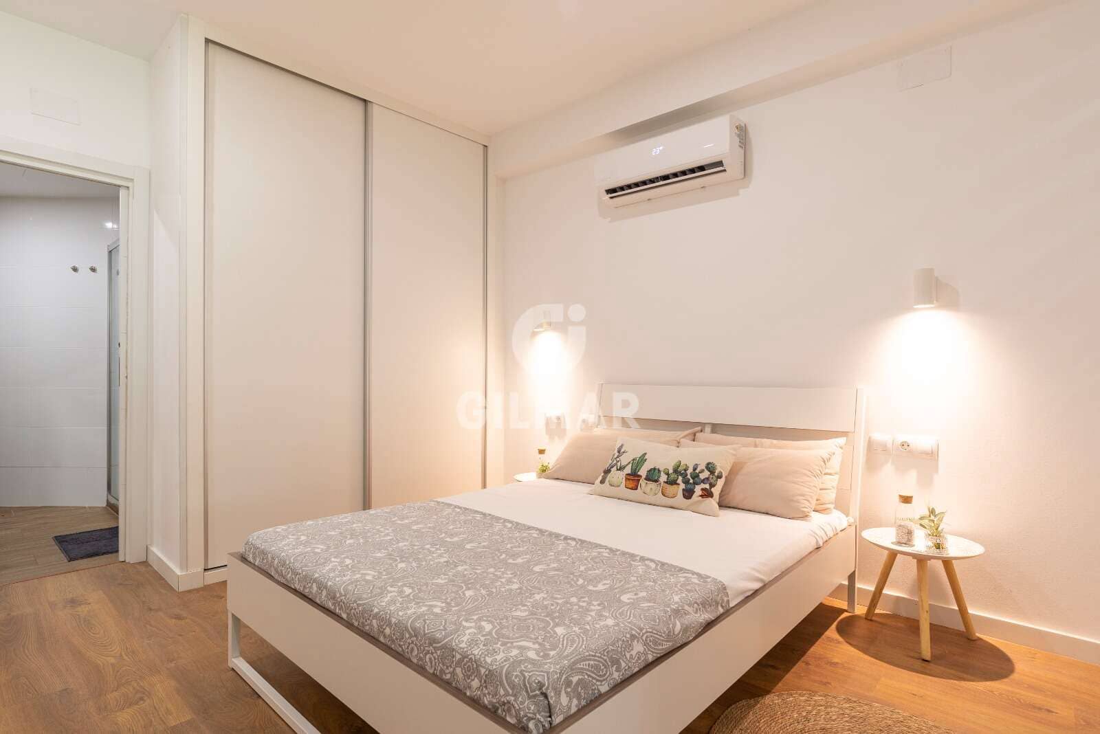 Loft til salgs i Torremolinos - € 1 600 000 (Ref: 9205931)