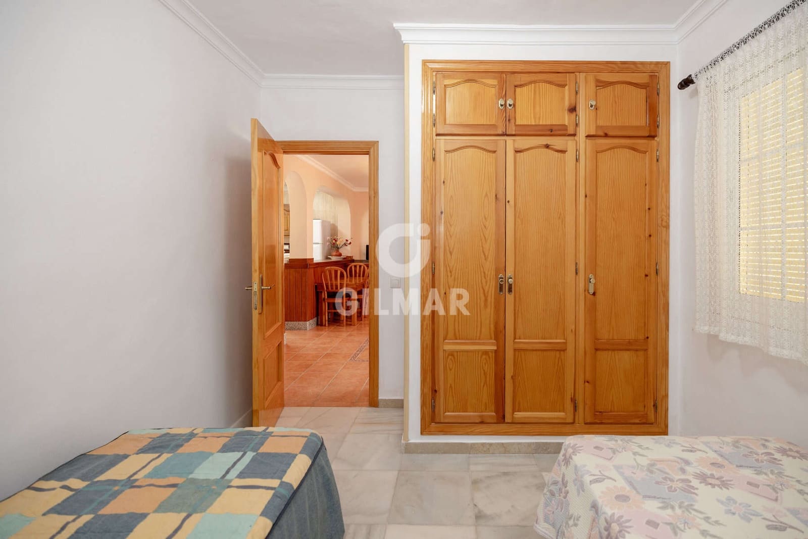 2 sypialnia Willa na sprzedaż w Estepona z garażem - 750 000 € (Ref: 9205938)