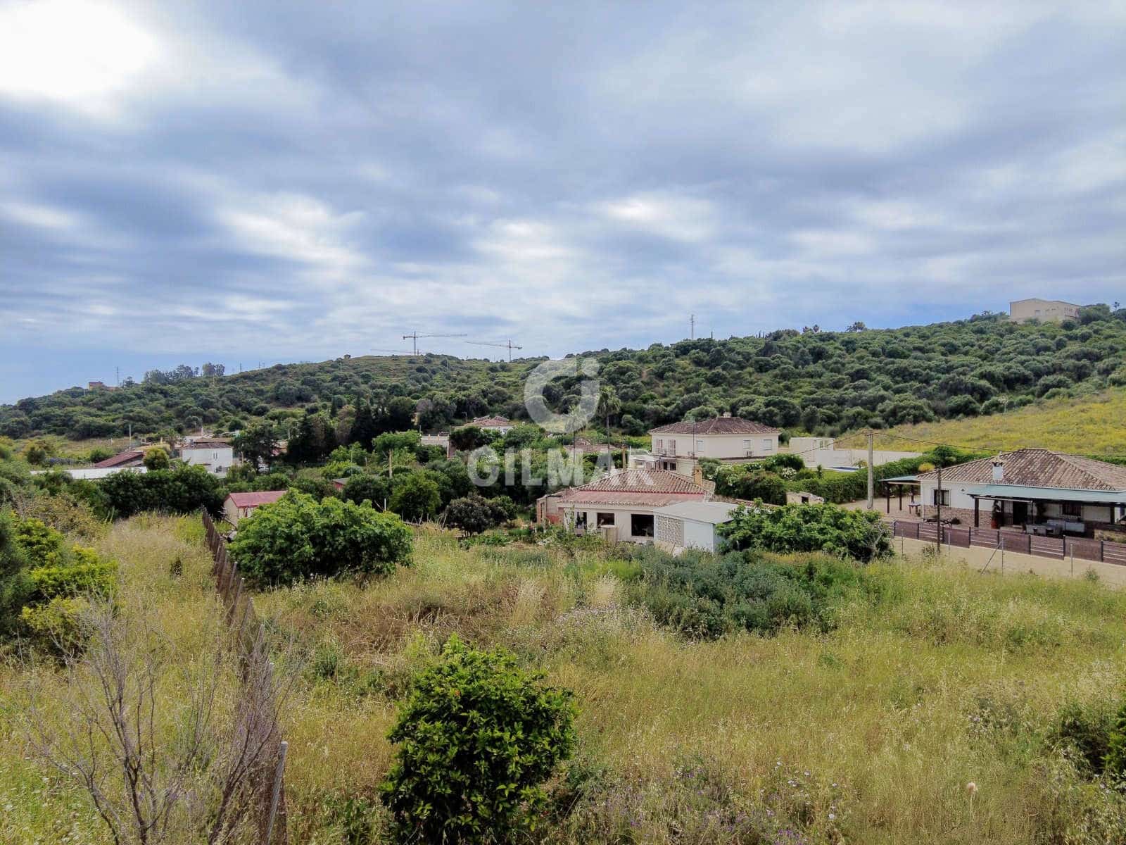 2 sypialnia Willa na sprzedaż w Estepona z garażem - 750 000 € (Ref: 9205938)