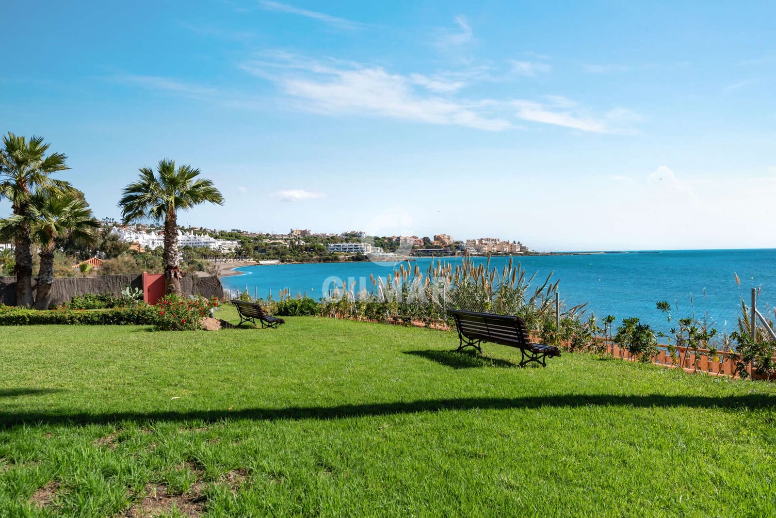 2 soverom Rekkehus til salgs i Estepona med svømmebasseng - € 495 000 (Ref: 9205940)