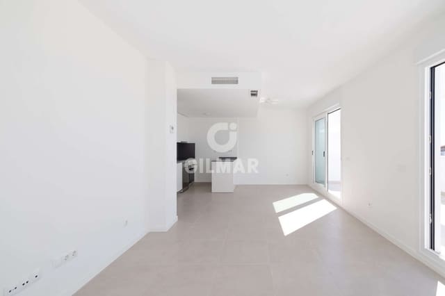 2 sovrum Takvåning till salu i Bahía Dorada, Estepona med pool garage - 640 000 € (Ref: 9205941)