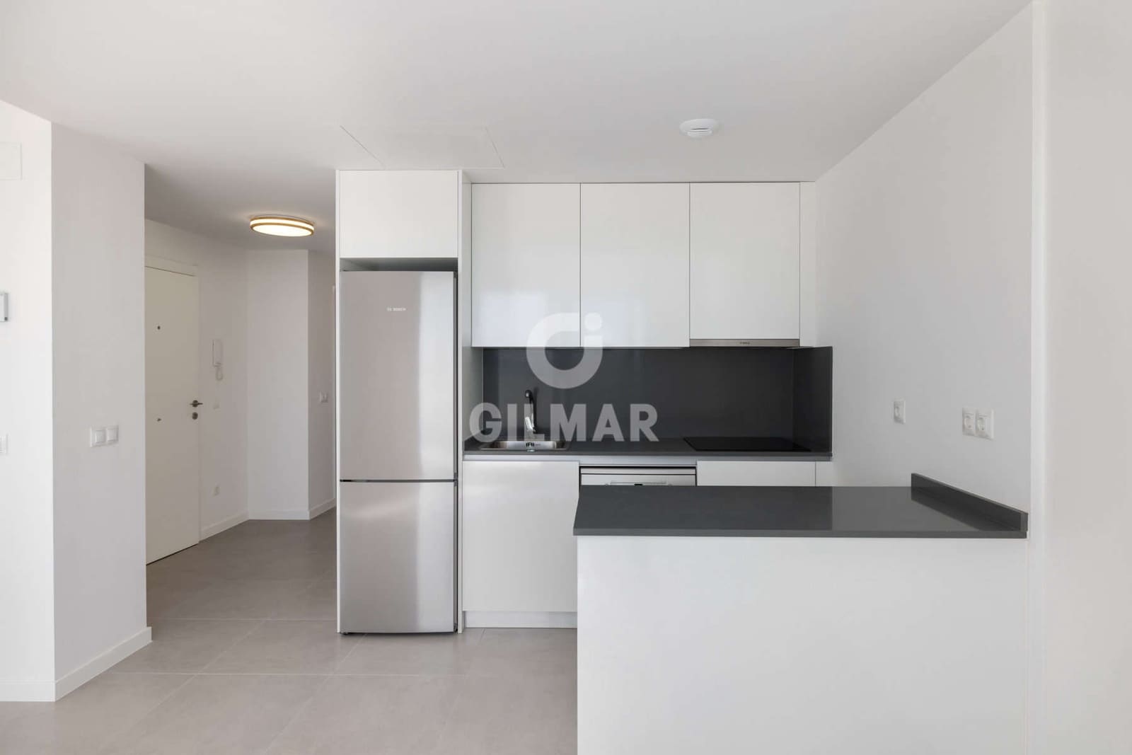 2 sovrum Takvåning till salu i Estepona med pool garage - 640 000 € (Ref: 9205941)