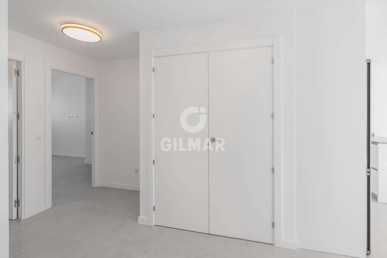 2 sovrum Takvåning till salu i Estepona med pool garage - 640 000 € (Ref: 9205941)