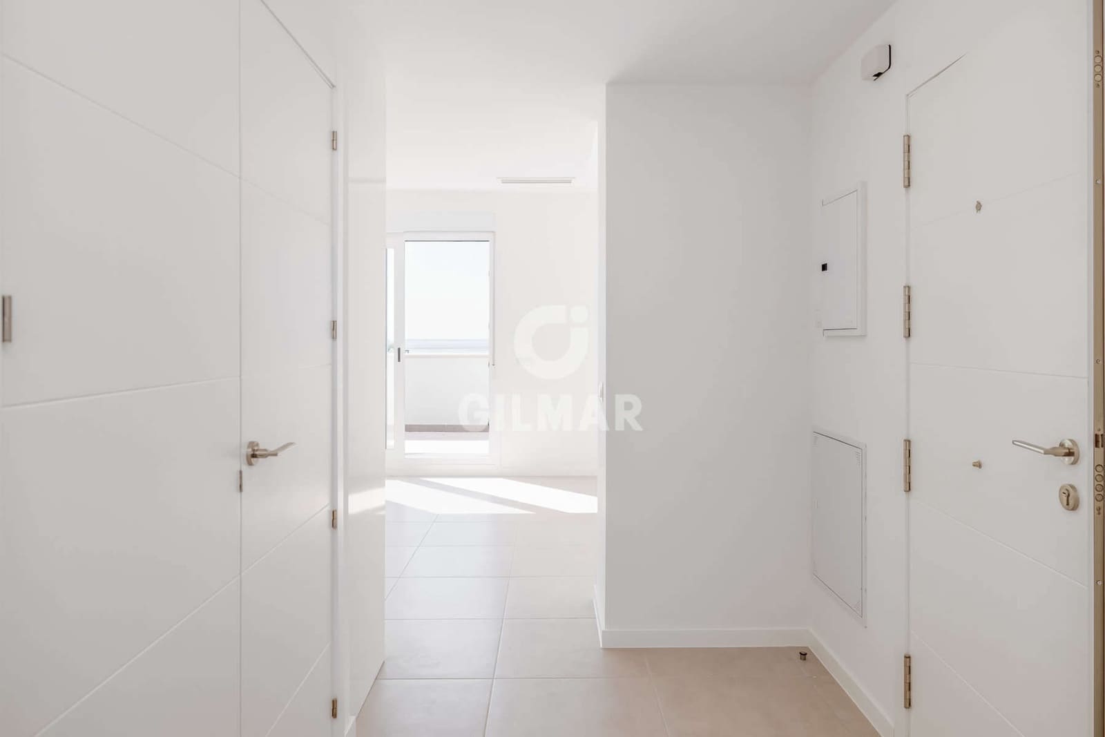 2 sovrum Takvåning till salu i Estepona med pool garage - 640 000 € (Ref: 9205941)