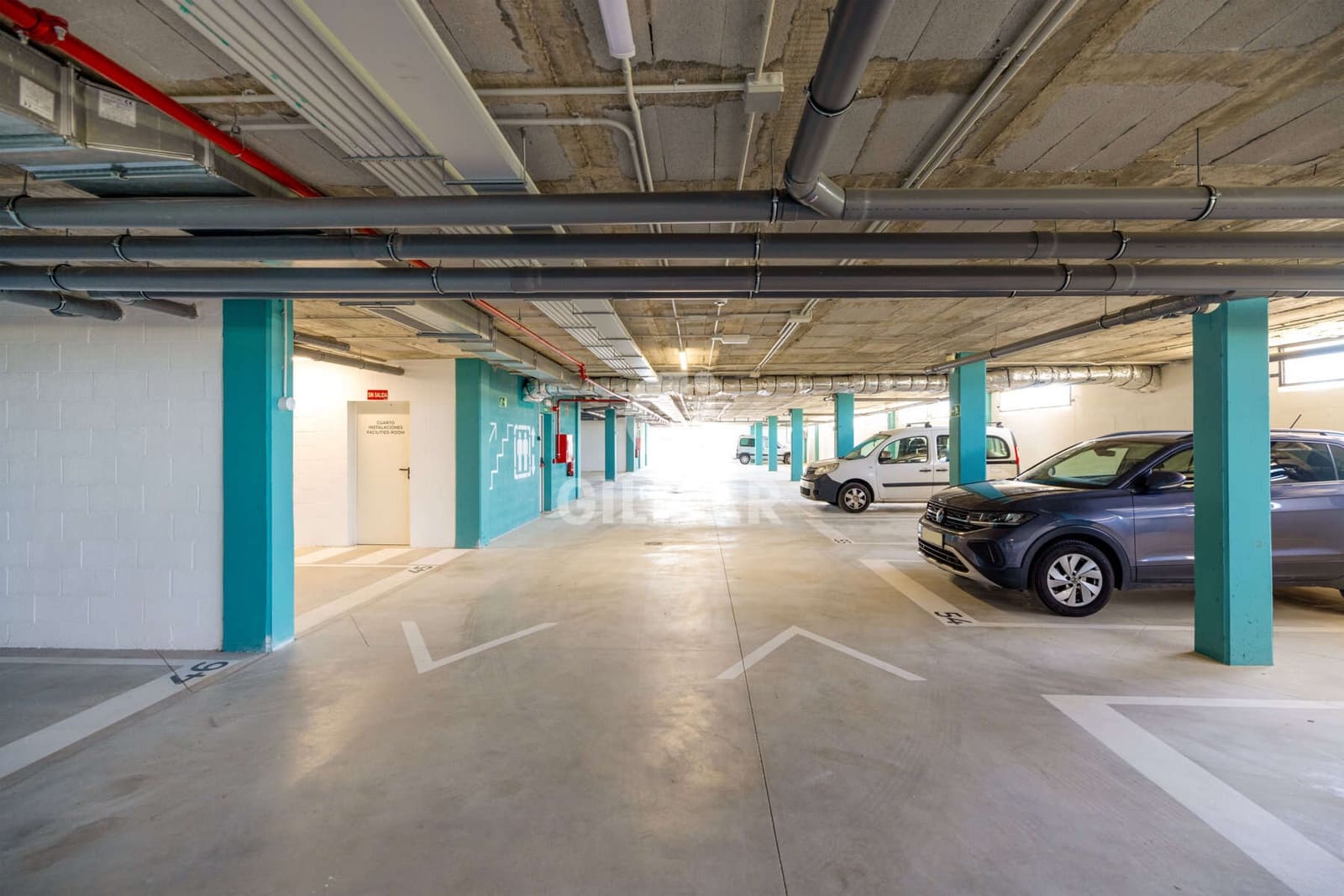 2 sovrum Takvåning till salu i Estepona med pool garage - 640 000 € (Ref: 9205941)