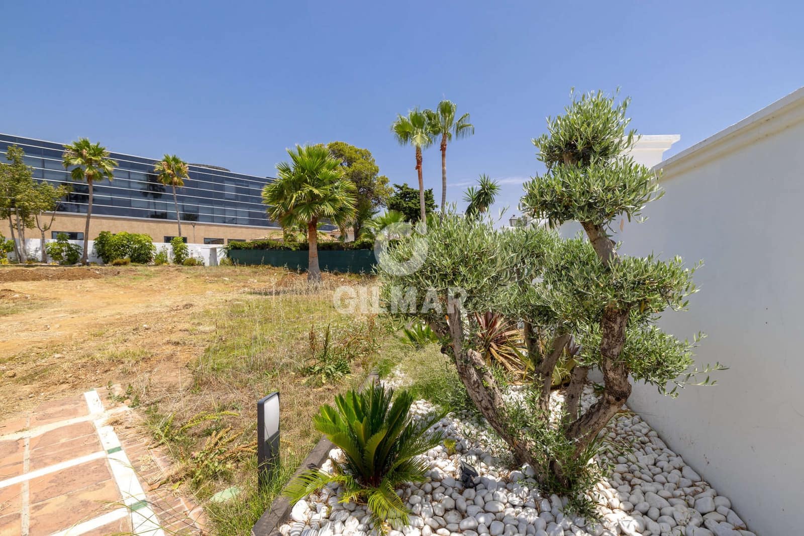 Byggegrund til salg i Estepona - € 1.540.000 (Ref: 9205943)