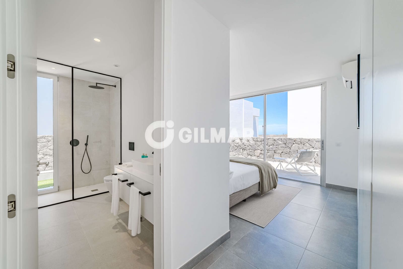 3 bedroom Villa for sale in Callao Salvaje with pool garage - € 1,490,000 (Ref: 9205947)