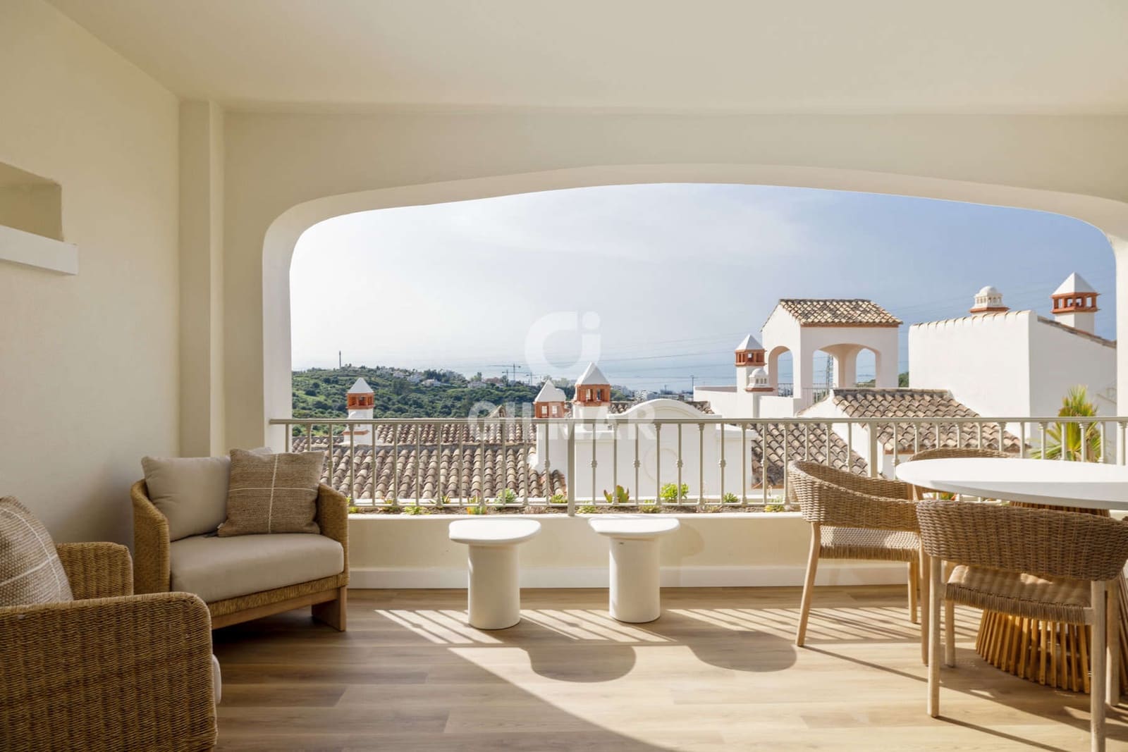 3 soveværelse Rækkehus til salg i Estepona med swimmingpool garage - € 470.250 (Ref: 9205950)