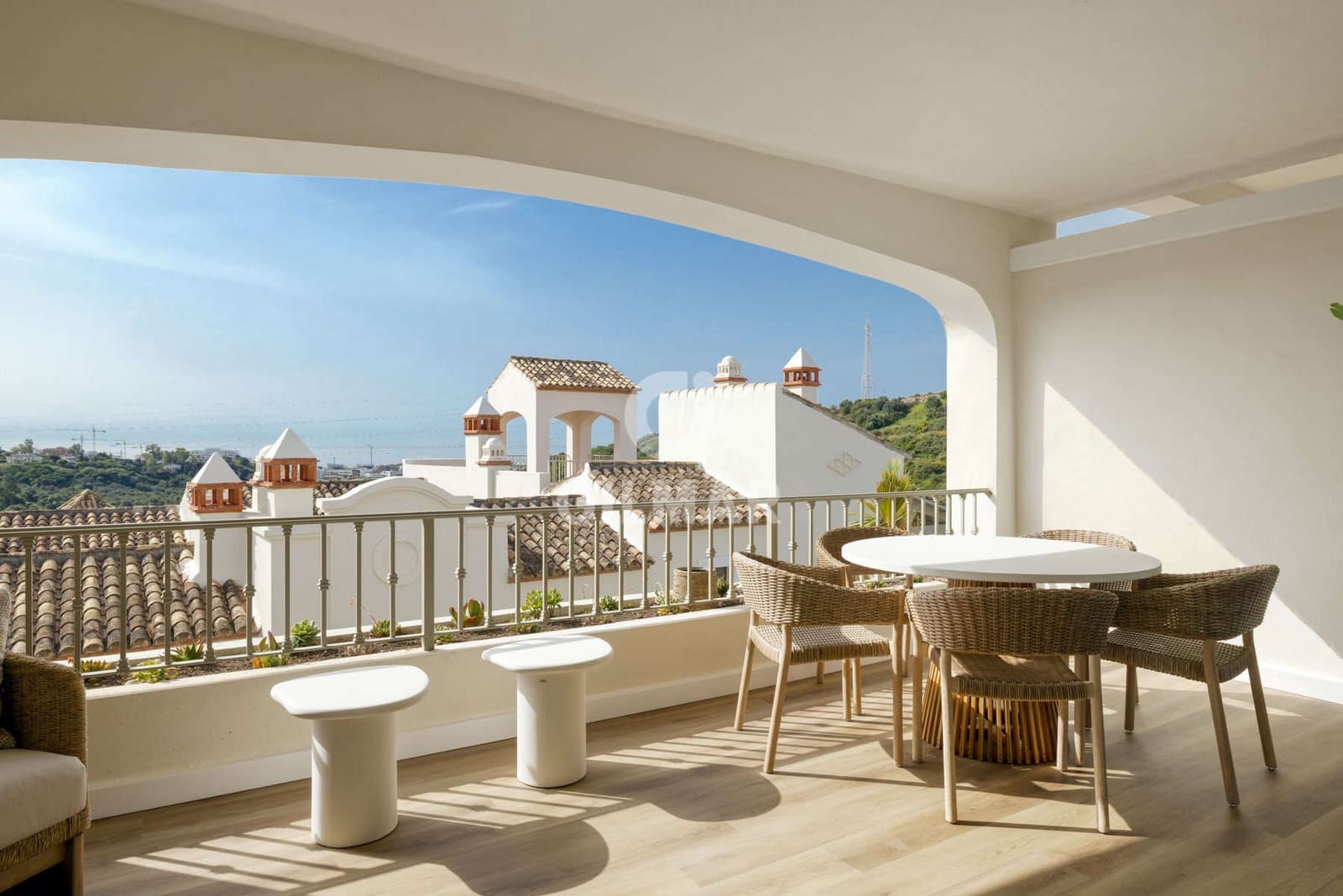 3 soveværelse Rækkehus til salg i Estepona med swimmingpool garage - € 470.250 (Ref: 9205950)