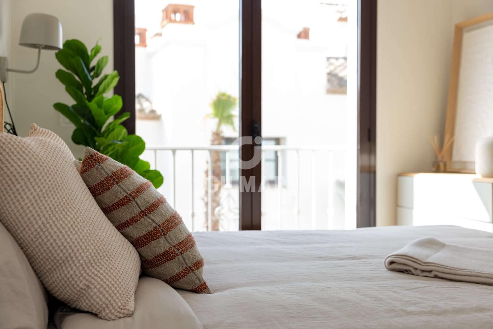 3 soveværelse Rækkehus til salg i Estepona med swimmingpool garage - € 470.250 (Ref: 9205950)