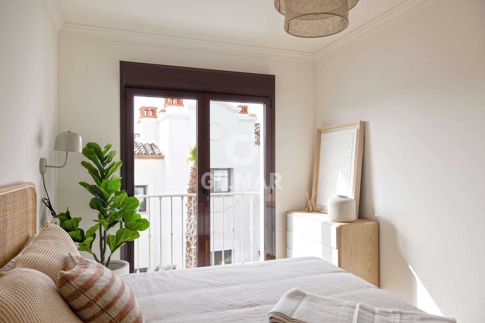 3 soveværelse Rækkehus til salg i Estepona med swimmingpool garage - € 470.250 (Ref: 9205950)