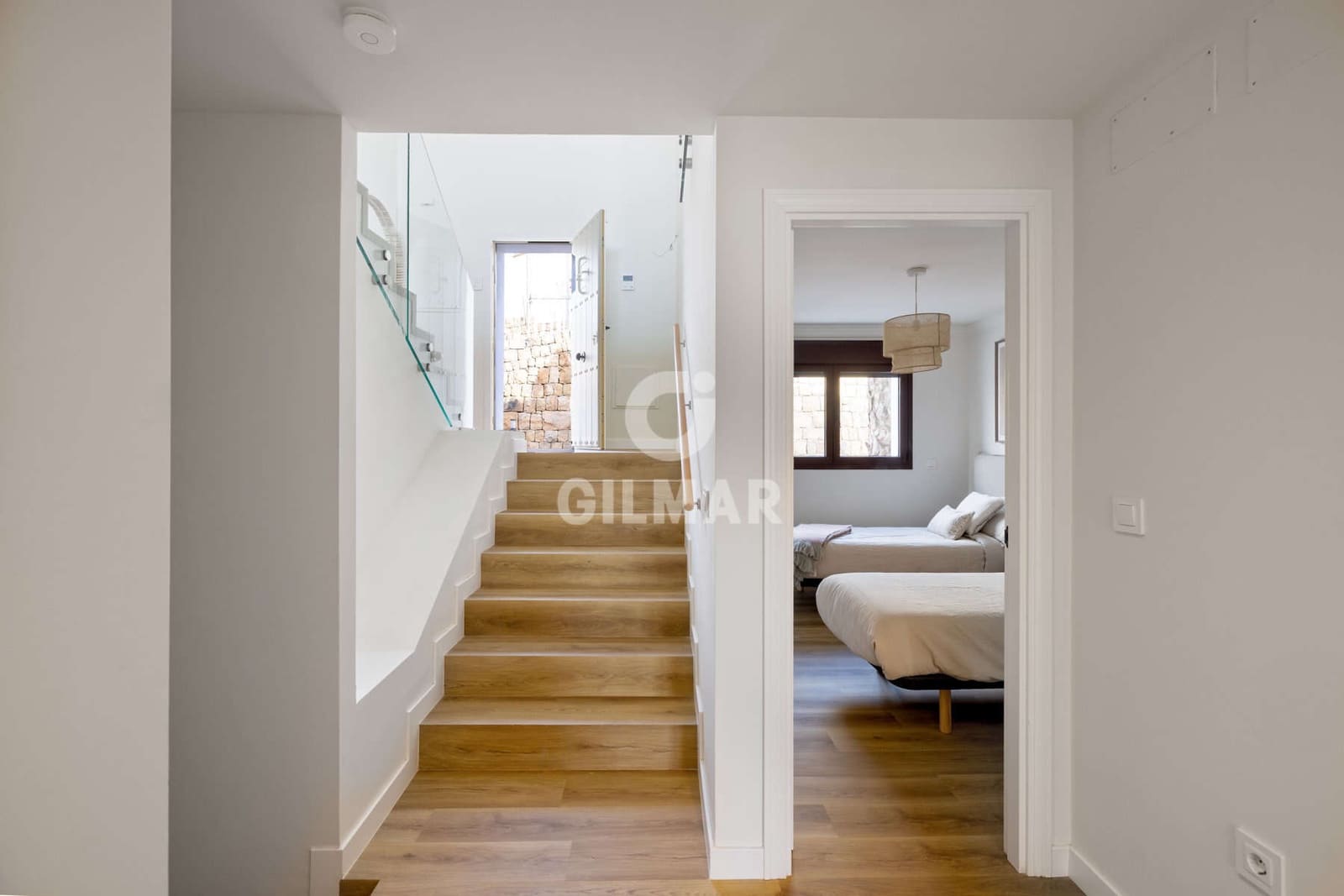 3 soveværelse Rækkehus til salg i Estepona med swimmingpool garage - € 470.250 (Ref: 9205950)