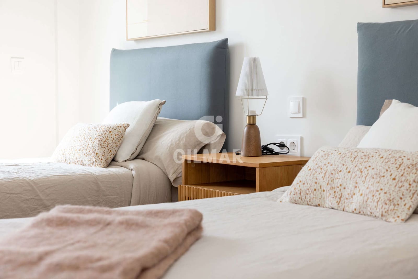 3 soveværelse Rækkehus til salg i Estepona med swimmingpool garage - € 470.250 (Ref: 9205950)